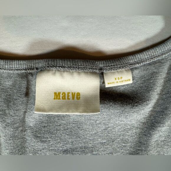 Maeve Anthropology Gray Sweater Dress with button detail Size XSP (runs big) - Picture 5 of 5